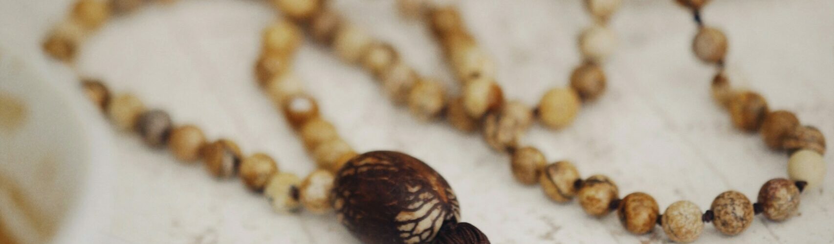 mala beads yoga