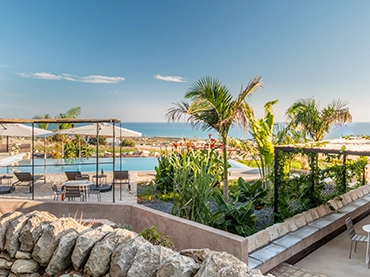 sicily yoga holiday retreat venue pool and sea views